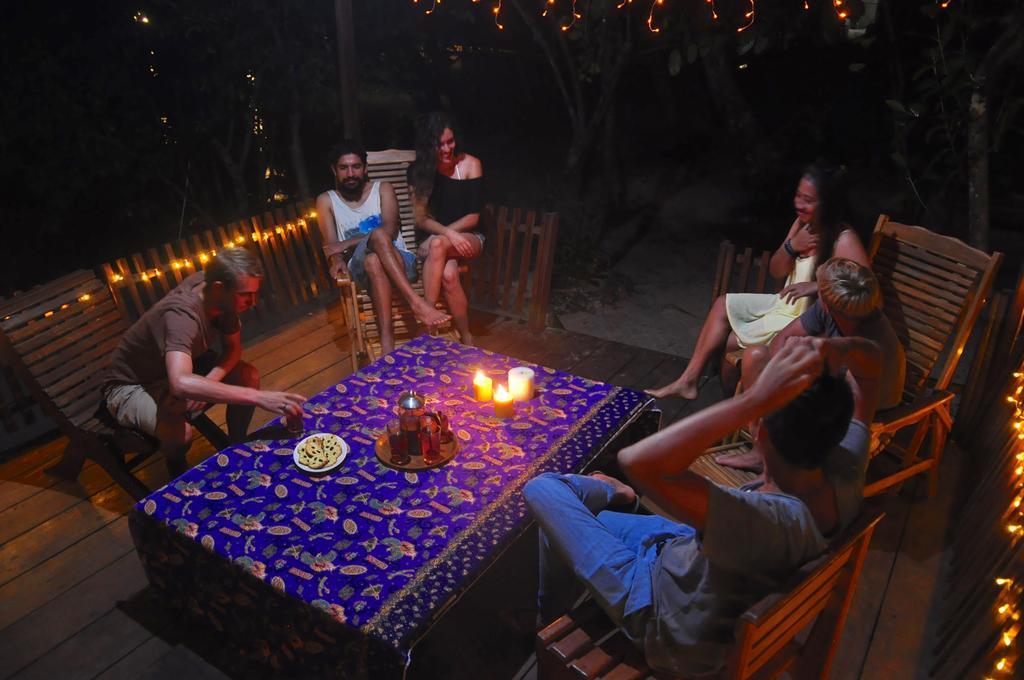 Raja Ampat Dive Resort Tapokreng ภายนอก รูปภาพ