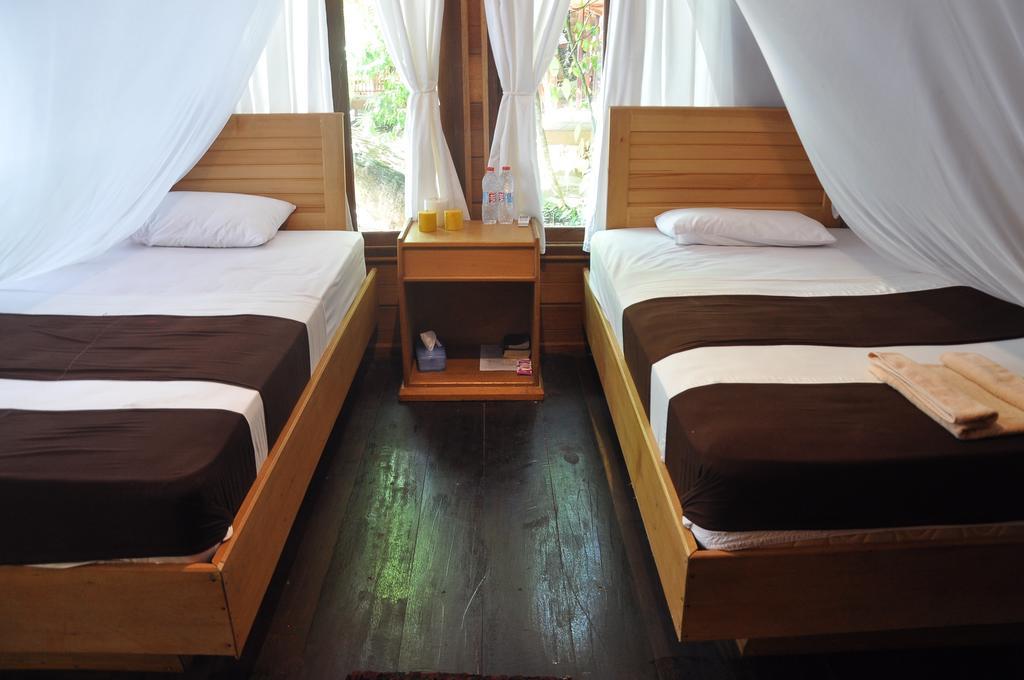 Raja Ampat Dive Resort Tapokreng ภายนอก รูปภาพ