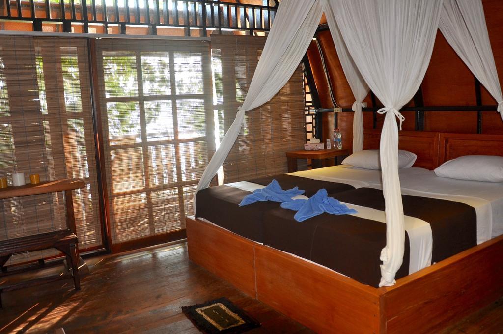 Raja Ampat Dive Resort Tapokreng ภายนอก รูปภาพ