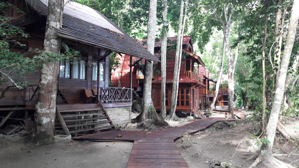 Raja Ampat Dive Resort Tapokreng ภายนอก รูปภาพ